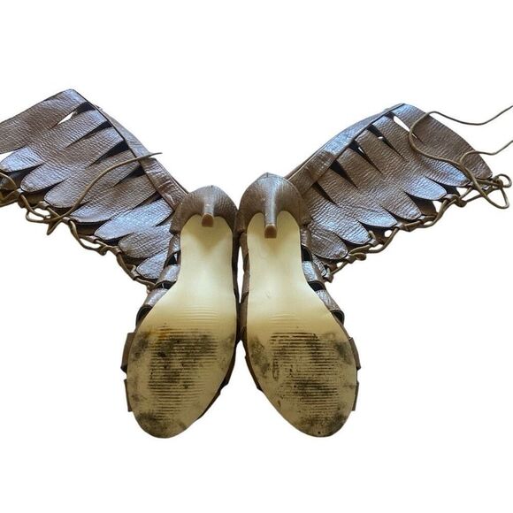 Y2K Shoedazzle Size 6 Faux Leather Tan Brown Strappy Lace Up Disc Heels Boots - Picture 6 of 8